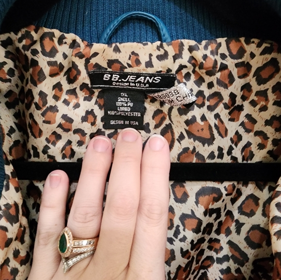 B.b. jeans leather style vest leopard print lining size xl teal chunky hardware - Picture 10 of 10